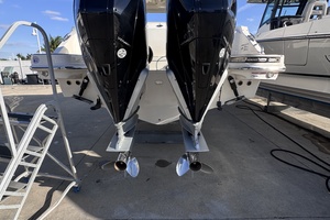 Divine Mer Sea 28ft Boston Whaler Yacht For Sale