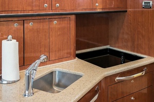 Wine Down 45ft Sea Ray Yacht For Sale