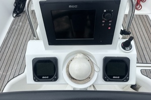 Frosty Pelican 31ft Beneteau Yacht For Sale