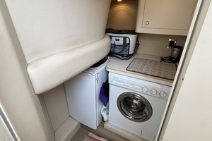 TOOLIN AROUND 37ft Sea Ray Yacht For Sale