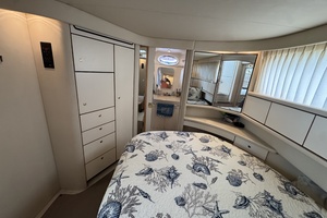 TOOLIN AROUND 37ft Sea Ray Yacht For Sale