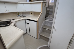 TOOLIN AROUND 37ft Sea Ray Yacht For Sale