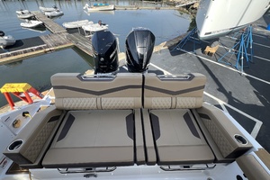 32ft Monterey Yacht For Sale