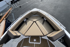 32ft Monterey Yacht For Sale