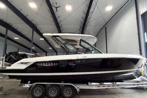 32ft Monterey Yacht For Sale