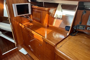 39ft Beneteau Yacht For Sale