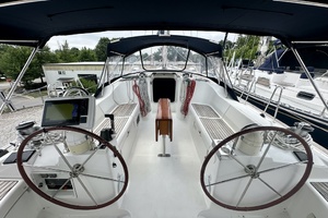 47ft Beneteau Yacht For Sale