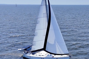 47ft Beneteau Yacht For Sale