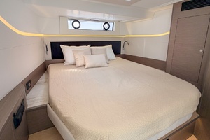 In Stock 40ft Beneteau Yacht For Sale