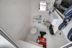 LOQUITO 39ft Invincible Yacht For Sale