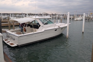 33ft Tiara Yachts Yacht For Sale