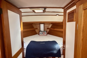 Oasis 38ft Wilbur Yacht For Sale