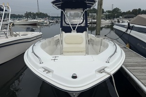 22ft Sea Hunt Yacht For Sale