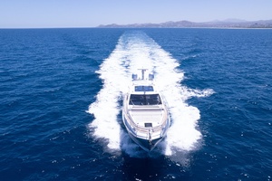 60FT (18.29M) AZIMUT