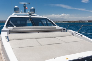 60FT (18.29M) AZIMUT