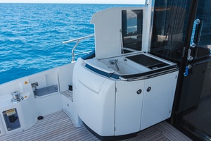 60FT (18.29M) AZIMUT