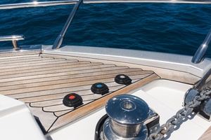 60FT (18.29M) AZIMUT