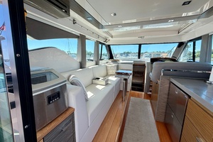 SEA GARR Worth Avenue Yachts