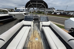 27ft Avalon Yacht For Sale