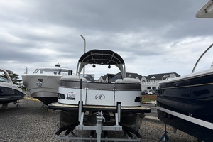 27ft Avalon Yacht For Sale