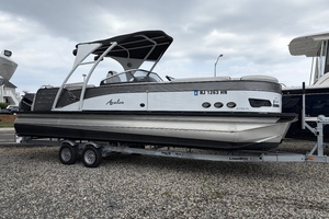 27ft Avalon Yacht For Sale