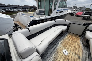 27ft Avalon Yacht For Sale