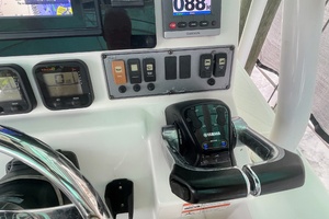 30ft Wellcraft Yacht For Sale