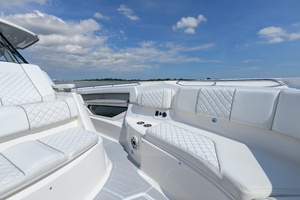 40FT (12.32M) PURSUIT