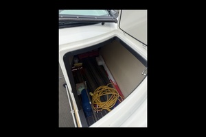 32ft Monterey Yacht For Sale