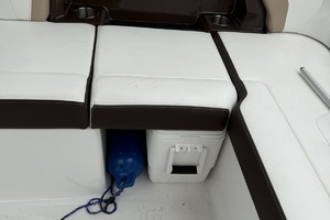 32ft Monterey Yacht For Sale