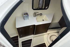 32ft Monterey Yacht For Sale