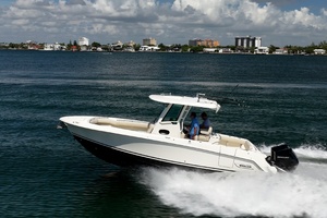 28ft Boston Whaler Yacht For Sale