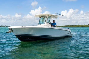 28ft Boston Whaler Yacht For Sale