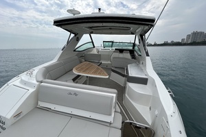 Miss Petunia 32ft Sea Ray Yacht For Sale