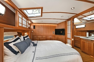 Freedom 48ft Sabre Yacht For Sale