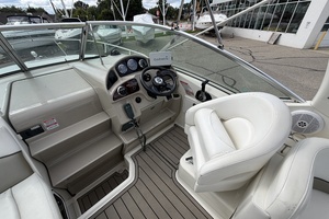 26ft Sea Ray Yacht For Sale