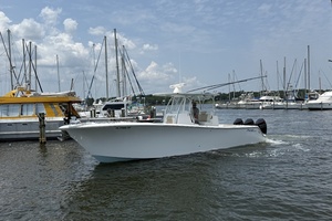 33ft Front Runner Yacht For Sale