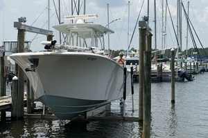 33ft Front Runner Yacht For Sale