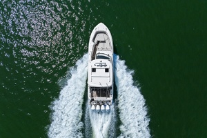 38FT (11.58M) BOSTON WHALER