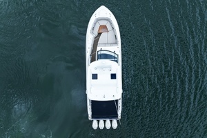 38FT (11.58M) BOSTON WHALER
