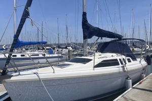 30ft Hunter Yacht For Sale