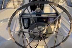 30ft Hunter Yacht For Sale