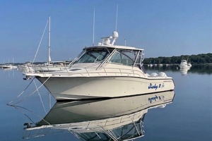 36ft Grady White Yacht For Sale