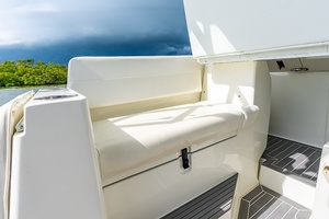 43ft SeaVee Yacht For Sale