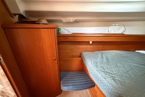 Banana Wind 40ft Jeanneau Yacht For Sale