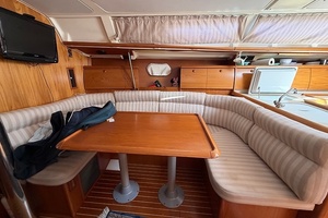 Banana Wind 40ft Jeanneau Yacht For Sale