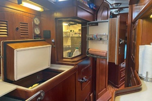 MALAMOK 46ft Little Harbor Yacht For Sale