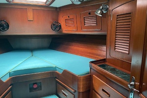 MALAMOK 46ft Little Harbor Yacht For Sale