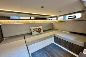 39FT (12.12M) SEA RAY