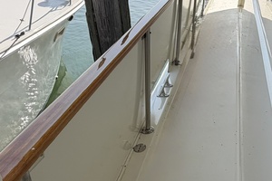 Resolute 63ft Hatteras Yacht For Sale